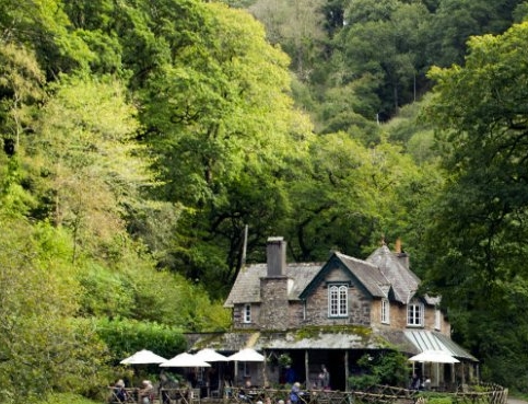 watersmeet-house-891539-john-millar